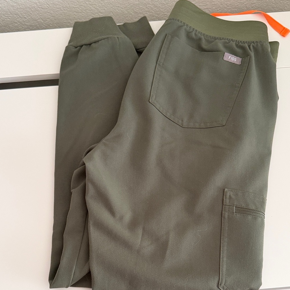 Figs  zamora jogger Pants size small - Picture 3 of 7
